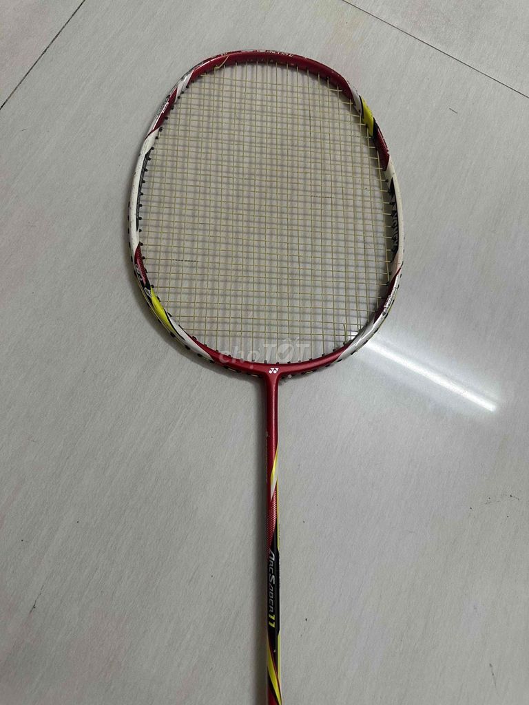 Vợt cầu lông Yonex ArcSaber 11 Đỏ. Mua bán Đồ thể thao, Dã ngoại tại Thành phố Huế Thừa Thiên Huế được đăng bởi Hồ Đăng Quang hình 1