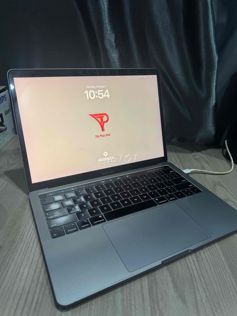 MAC PRO 2018 - Touchbar - I5 8/256GB. Mua bán Laptop tại Quận 7 Tp Hồ Chí Minh được đăng bởi Văn Vinh hình 1