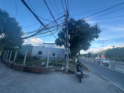 BÁN LÔ GÓC 2 MẶT TIỀN ĐƯỜNG NGUYỄN TẤT THÀNH, PHƯỚC ĐỒNG, NHA TRANG. Mua bán đất tại Thành phố Nha Trang Khánh Hòa được đăng bởi Quìn Kool