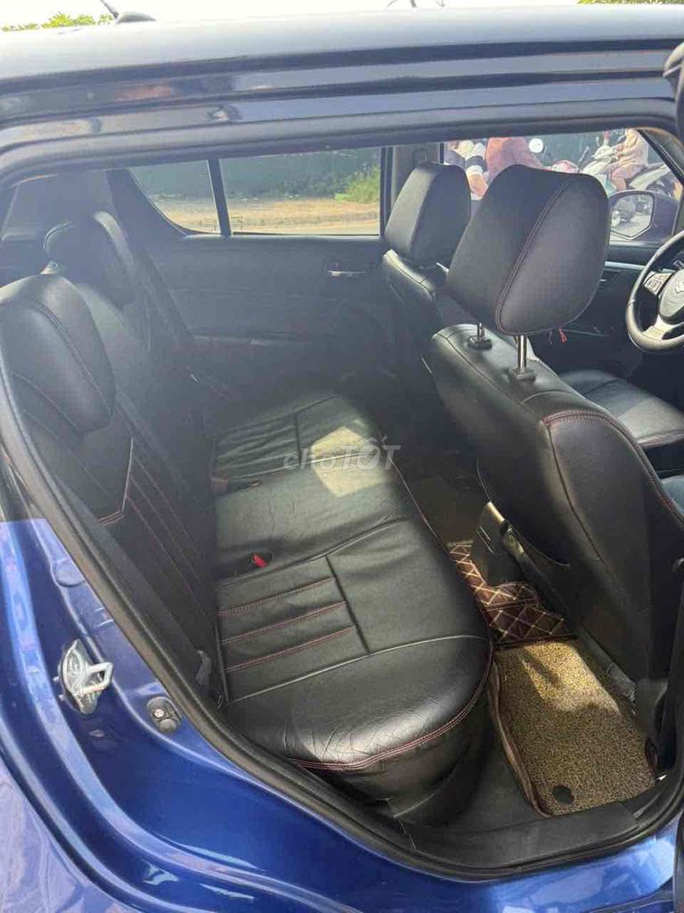 Suzuki Swift 2016 1.4 AT. Mua bán Ô tô tại Quận Hà Đông Hà Nội được đăng bởi Hiệp Xoăn Hà Đông hình 17