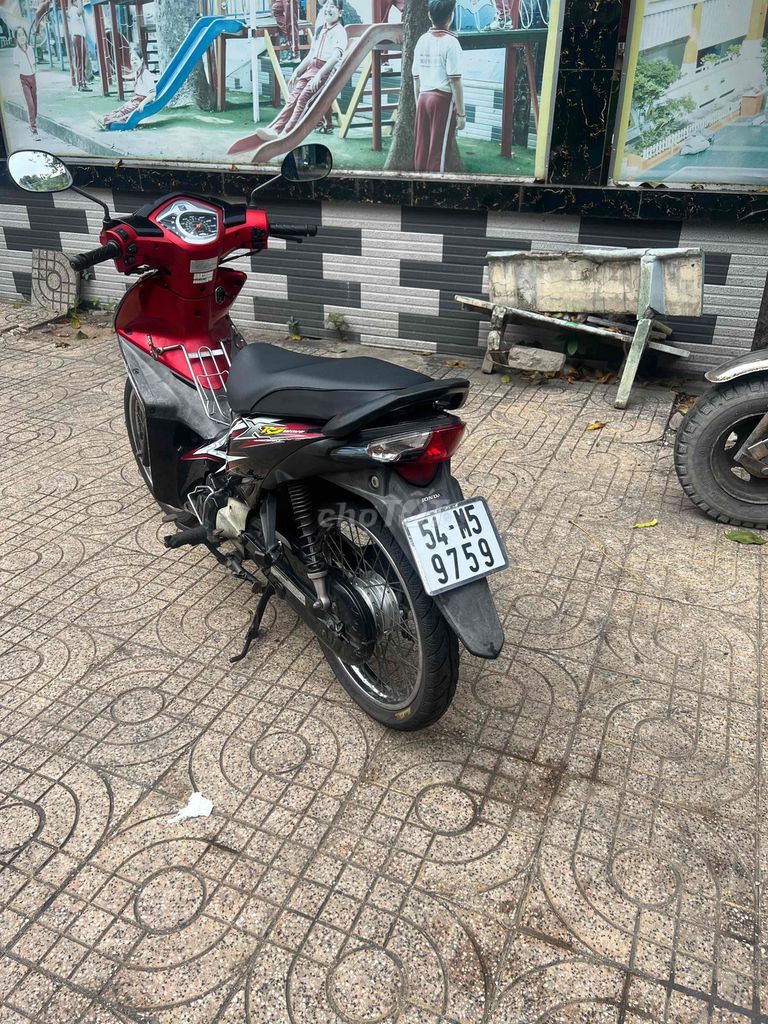 xe nhà di kĩ rsx 110 bstp btc máy zin chua chạm. Mua bán Xe máy tại Quận 6 Tp Hồ Chí Minh được đăng bởi Pham Minh chien hình 2