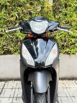VISON 2018( nậu xớ đưa trước e 10trieu nhận xe ạ)
