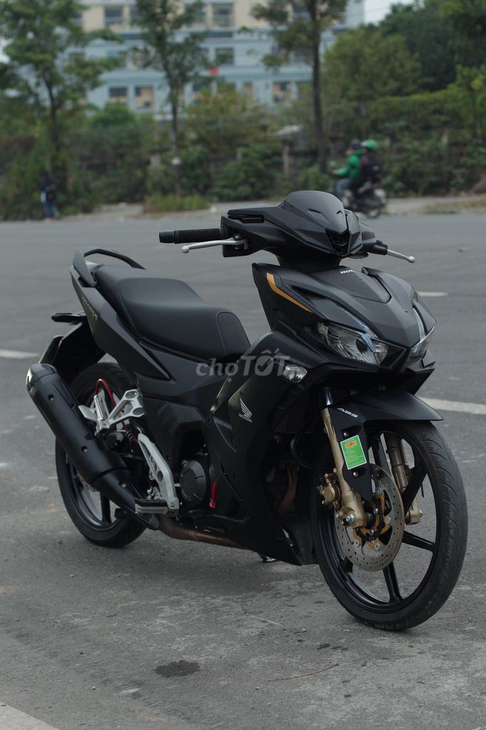 Cần bán winner v4 độ kiểng, mới đi 5000km. Mua bán Xe máy tại Quận Nam Từ Liêm Hà Nội được đăng bởi Thành hình 1