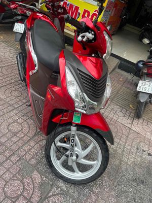 Honda Vision 2025 Cao Cấp màu Đỏ