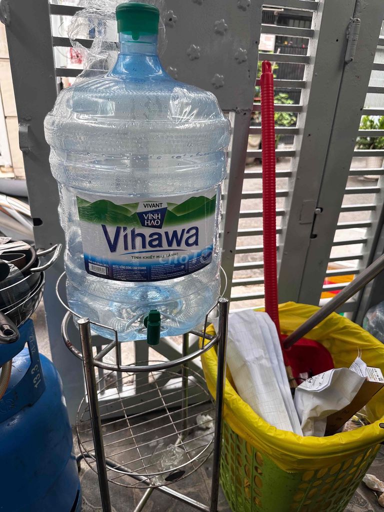 Kệ đựng bình nước Vihawa Inox 20 Lít. Mua bán Tủ, kệ gia đình tại Quận Gò Vấp Tp Hồ Chí Minh được đăng bởi Trang hình 1