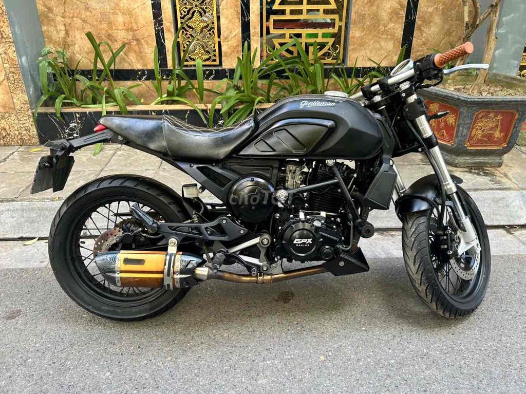 GPX Genteleman 200cc Bản đặc biệt bô độ đẹp pkl. Mua bán Xe máy tại Quận Cầu Giấy Hà Nội được đăng bởi Tong motor xe may hình 3