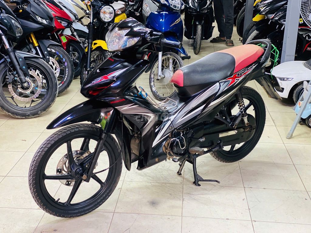 XE MÁY THỊNH PHÁT - WAVE RSX ĐẦU NHỎ ĐẦU CHÓT. Mua bán Xe máy tại Quận Bắc Từ Liêm Hà Nội được đăng bởi XE MÁY THỊNH PHÁT XE LƯỚT GIÁ RẺ hình 1