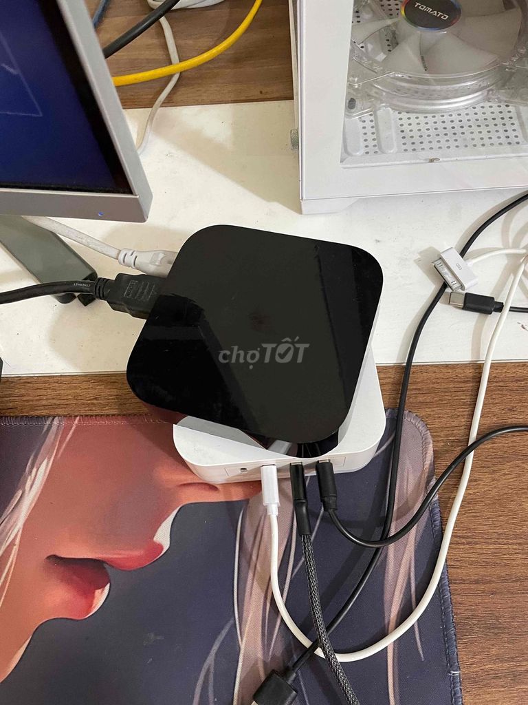 Tivi box Apple TV màu Đen. Mua bán Tivi, Âm thanh tại Huyện Mê Linh Hà Nội được đăng bởi Lee Duy Hung hình 1