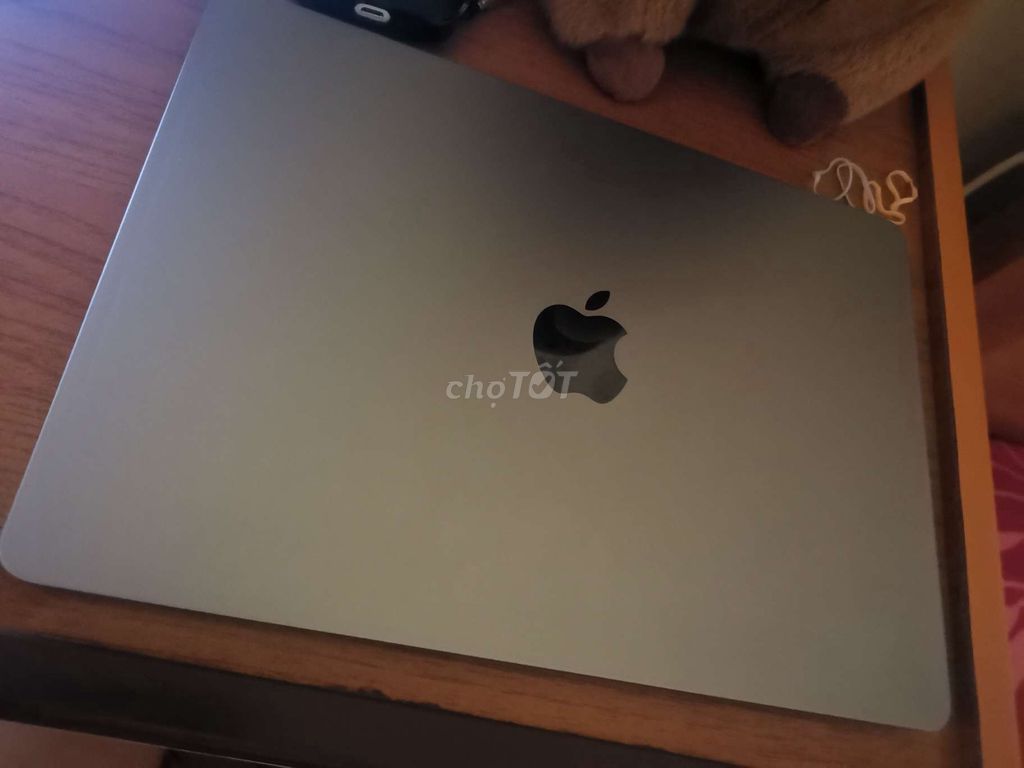 macbook âir m2 16/256. Mua bán Laptop tại Quận Phú Nhuận Tp Hồ Chí Minh được đăng bởi Vinh hình 1