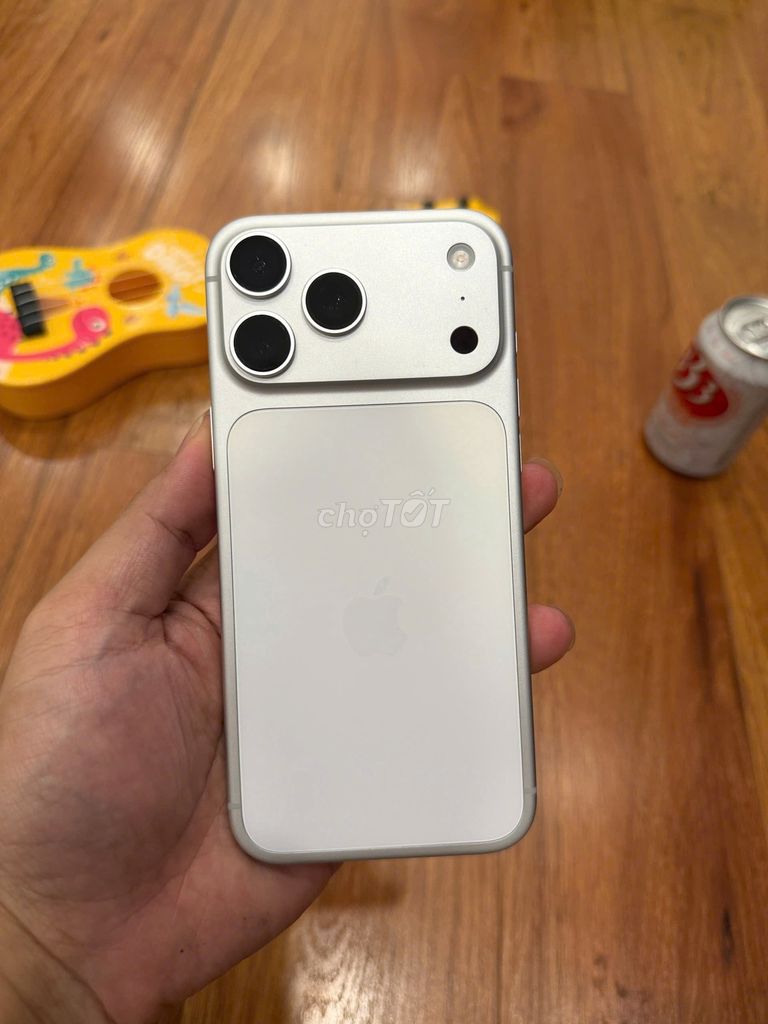 😎 17 pro max bản ZPA thay màn hx như zin ko báo. Mua bán Điện thoại tại Quận Thanh Xuân Hà Nội được đăng bởi Thành Vũ Mobile hình 1