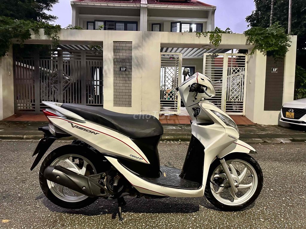 Vision 2014 xe đẹp máy êm 14tr500 ***. Mua bán Xe máy tại Thành phố Huế Thừa Thiên Huế được đăng bởi Xe Máy Trường An Phát hình 2