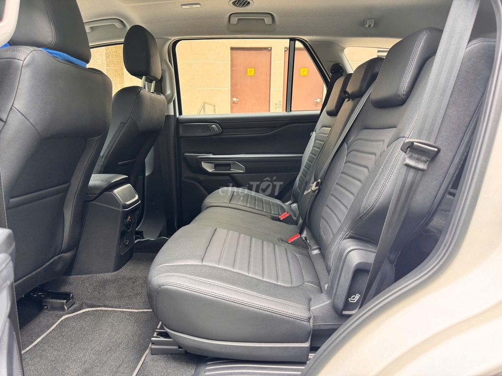 Everest Sport 2025 - Odo 660km - Zin đến 99.9%. Mua bán Ô tô tại Thành phố Thuận An Bình Dương được đăng bởi Phổ Quang Ford Assured hình 11