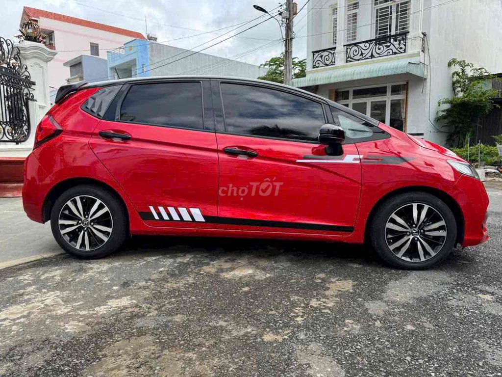 Honda Jazz 2019 Nhập - Xe Chuẩn Full Đồ Chơi. Mua bán Ô tô tại Thành phố Long Xuyên An Giang được đăng bởi Quí Trần 67 hình 4