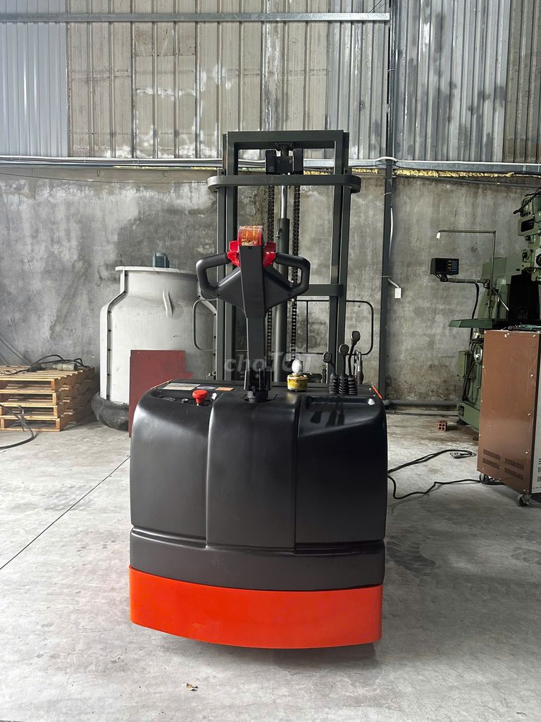 Xe nâng điện Hansung WWR-13 2016. Mua bán Phương tiện khác tại Thành phố Thuận An Bình Dương được đăng bởi Jieum Business hình 2