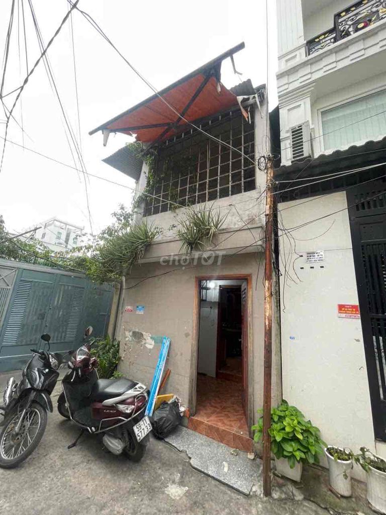 Аренда · 4 комн. · 80 м² · Quận Bình Thạnh, ул. Đường Xô Viết Nghệ Tĩnh