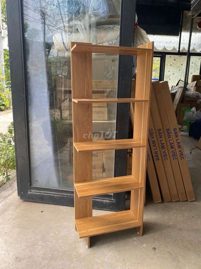 Kệ sách. Mua bán Tủ, kệ gia đình tại Quận Cẩm Lệ Đà Nẵng được đăng bởi Trần thuỳ dung hình 1