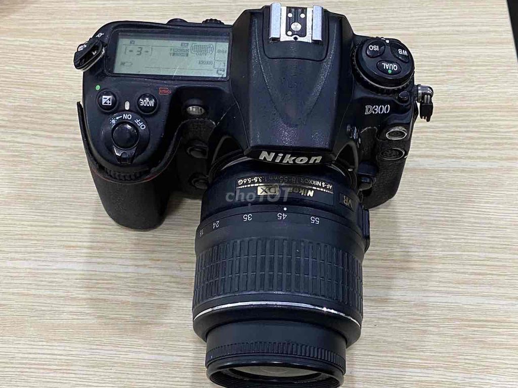 Máy ảnh Nikon D300 ống kính 18-105mm Đen cũ. Mua bán Máy ảnh, Máy quay tại Quận 5 Tp Hồ Chí Minh được đăng bởi Phan Thế Phong  hình 1