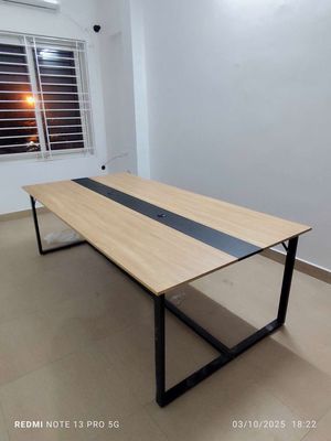 Bàn họp chân sắt.. Mua bán Bàn ghế tại Thành phố Thủ Đức Tp Hồ Chí Minh được đăng bởi Vân Decor hình 1