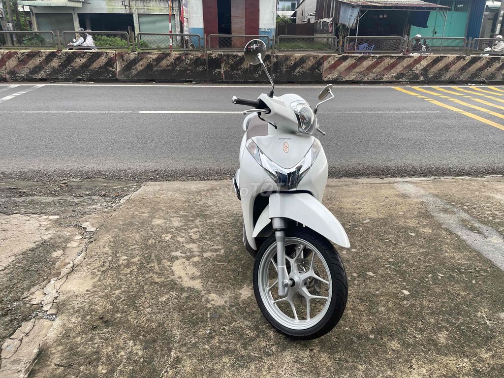 bán Sh mode khoa key. tra gop. Mua bán Xe máy tại Huyện Trảng Bom Đồng Nai được đăng bởi giàu hình 1