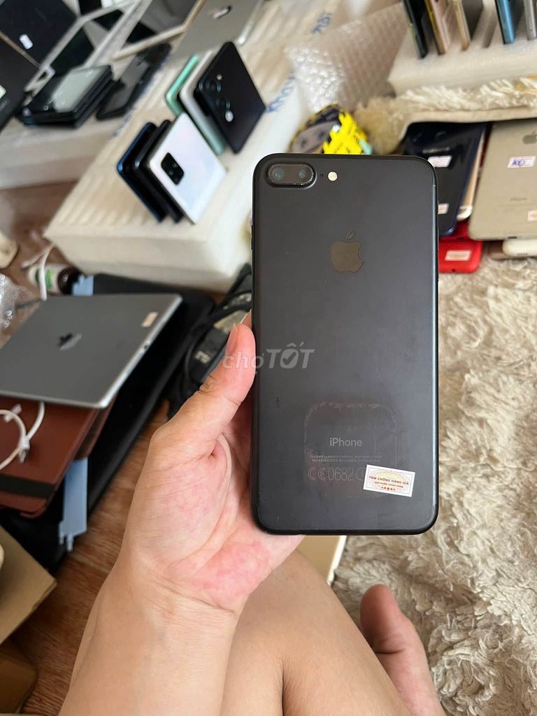 Apple iPhone 7 Plus 128GB Đen Like New. Mua bán Điện thoại tại Quận 10 Tp Hồ Chí Minh được đăng bởi Hội Đồ Điện Tử hình 1