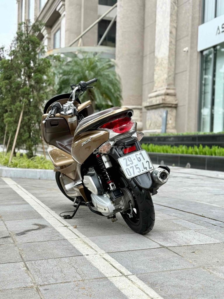 Pcx cực kỳ chất lượng xe Zin êm có smartkey 29G1. Mua bán Xe máy tại Quận Ba Đình Hà Nội được đăng bởi Xe Máy Nam Thi hình 10