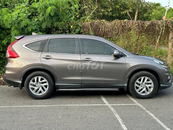 Honda Crv 2.0 2016 xe odo 8v. Mua bán Ô tô tại Huyện Hóc Môn Tp Hồ Chí Minh được đăng bởi Trương Van Khanh hình 3
