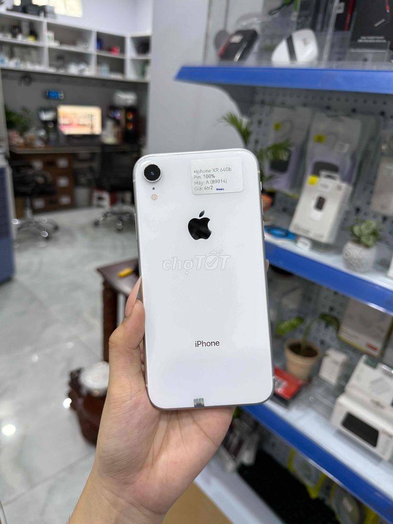 Apple iPhone Xr 64GB Trắng Zin đẹp ❤️. Mua bán Điện thoại tại Huyện Hóc Môn Tp Hồ Chí Minh được đăng bởi Luân Hoài hình 1