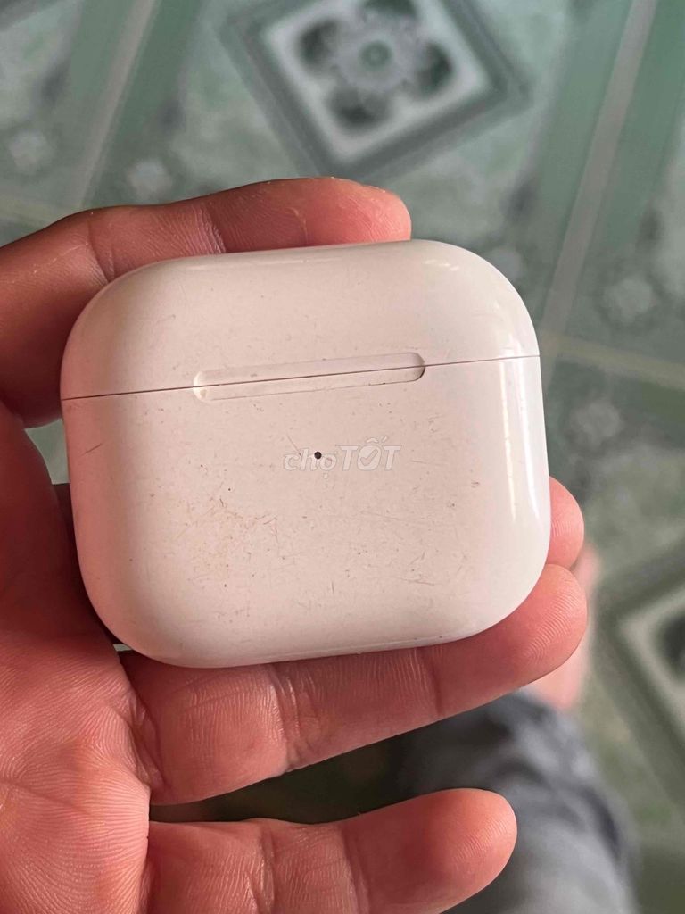 Tai nghe Apple AirPods 3 Trắng Đã sử dụng. Mua bán Tivi, Âm thanh tại Thị xã Tân Uyên Bình Dương được đăng bởi TTT hình 1