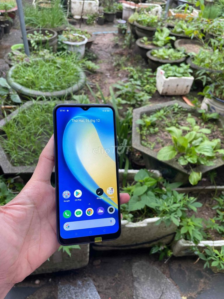 Cần bán REALME V3 5G Ram 8/256G máy mới keng. Mua bán Điện thoại tại Thành phố Qui Nhơn Bình Định được đăng bởi Gia Long hình 1
