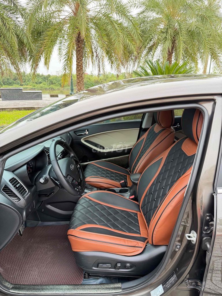 Kia Cerato 2016 1.6 AT - 100000 km. Mua bán Ô tô tại Thành phố Hà Tĩnh Hà Tĩnh được đăng bởi Hải Đường Auto 33 hình 8