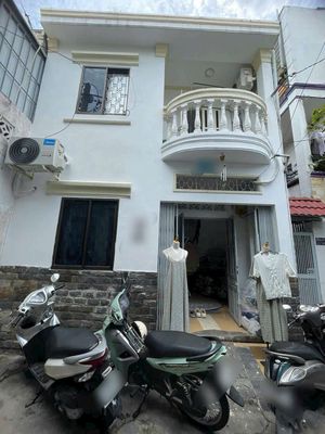 Rent · 4 bd · 90 м² · Quận Bình Thạnh, ул. Đường Chu Văn An