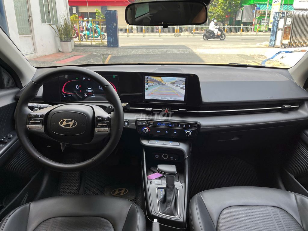 HYUNDAI ACCENT CAO CẤP 2024 GIA ĐÌNH LƯỚT VAY 75%. Mua bán Ô tô tại Quận 6 Tp Hồ Chí Minh được đăng bởi Hiếu hình 19