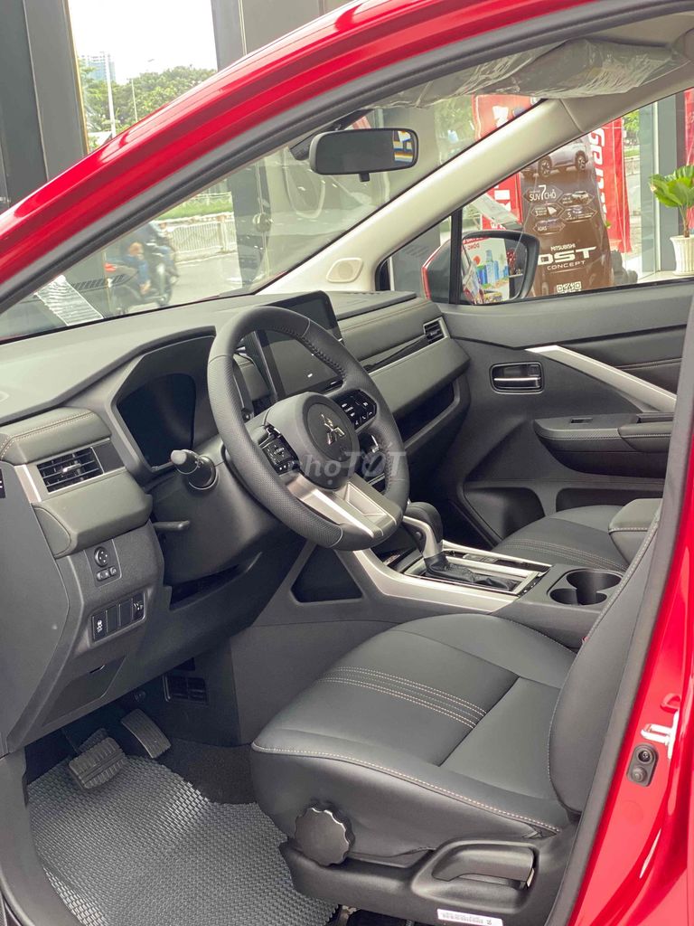 Mitsubishi Xpander AT Premium 2026. Mua bán Ô tô tại Quận 7 Tp Hồ Chí Minh được đăng bởi Thắng Mitsubishi hình 4