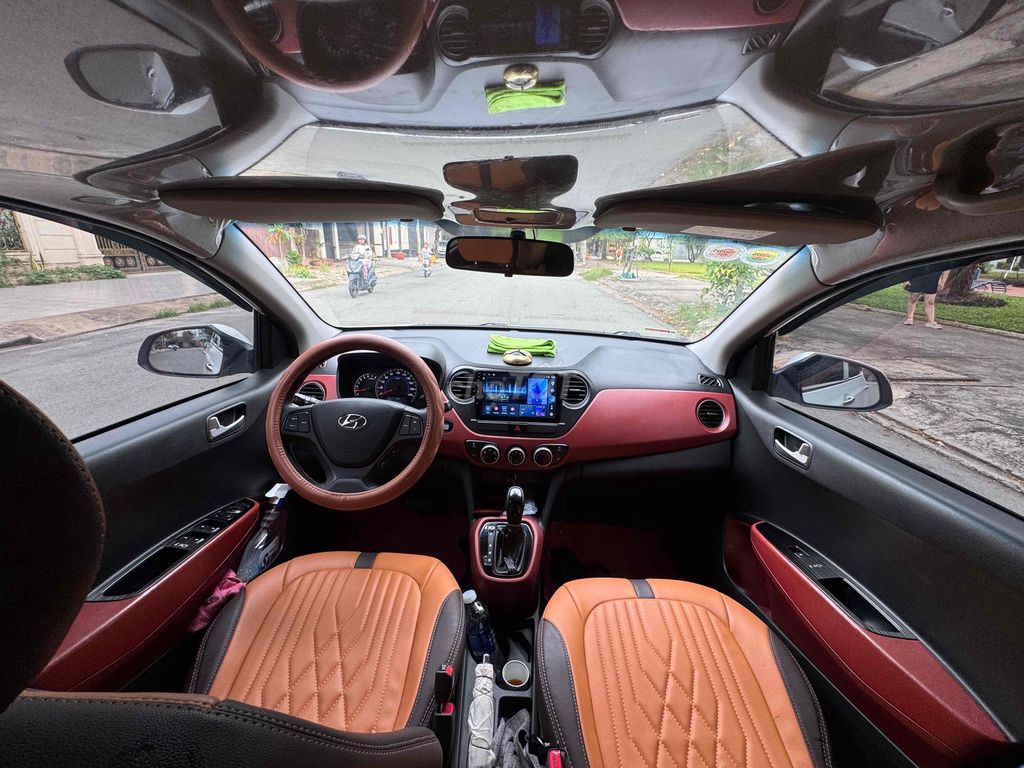 Hyundai Grand i10 2018 đk 2019 1.2 AT - 986000 km. Mua bán Ô tô tại Quận Bình Tân Tp Hồ Chí Minh được đăng bởi Kiên Cường hình 5