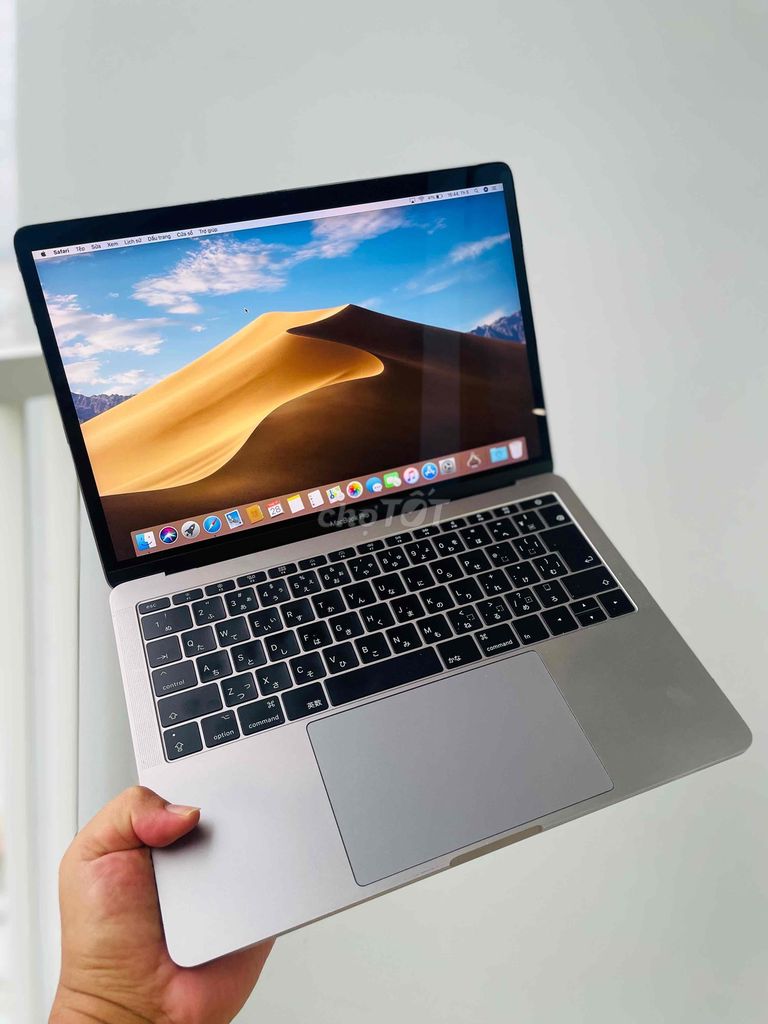 MacBook Pro 2017 i5/8/256 màn đẹp pin OK