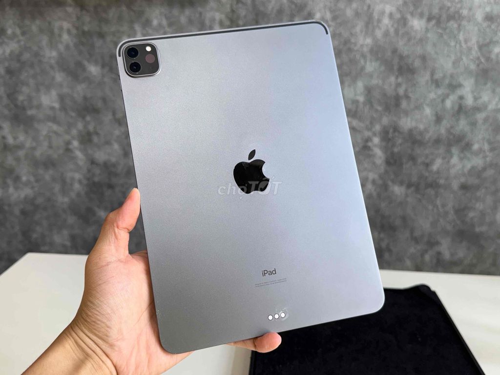 Apple iPad Pro 2020 11 inch 256GB Wifi. Mua bán Máy tính bảng tại Quận Ninh Kiều Cần Thơ được đăng bởi Tiến  hình 1