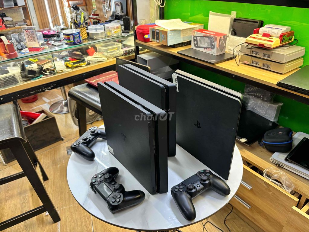💥 Máy chơi game Sony Playstation 4 Slim Hack full. Mua bán Thiết bị chơi game tại Quận Hải Châu Đà Nẵng được đăng bởi LinhNguyenMedia IIO Nguyễn Hữu Thọ XV năm I địa chỉ  hình 1