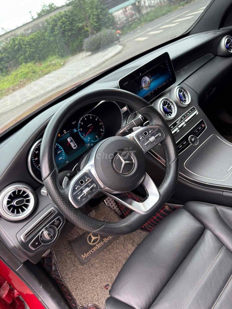 Mec C300 AMG model 2020 ngay chủ mình đứng tên , k. Mua bán Ô tô tại Thành phố Dĩ An Bình Dương được đăng bởi Nguyễn Tuấn hình 11