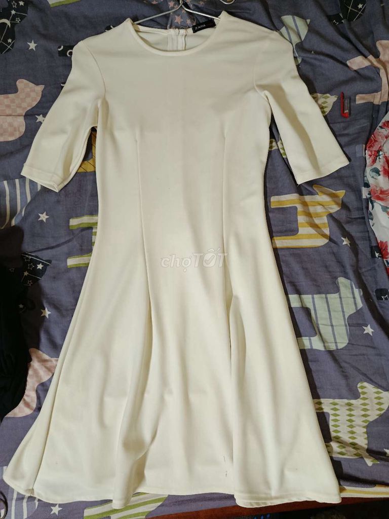 Váy Zara nữ co giãn 50-60kg. Mua bán Quần áo tại Thị xã Quảng Yên Quảng Ninh được đăng bởi Nguyễn Thị Khánh Linh hình 1
