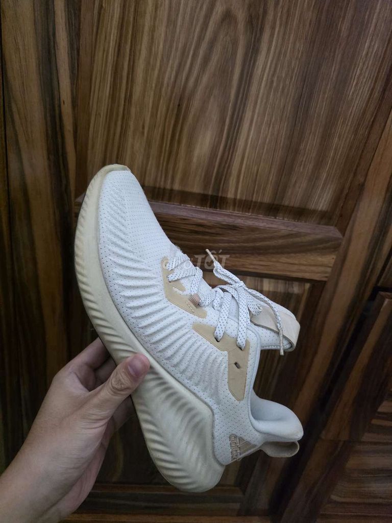 Giày thể thao Adidas Alphabounce Plus 40 Trắng. Mua bán Giày dép tại Quận Hải Châu Đà Nẵng được đăng bởi Thái Dương Nguyễn hình 1