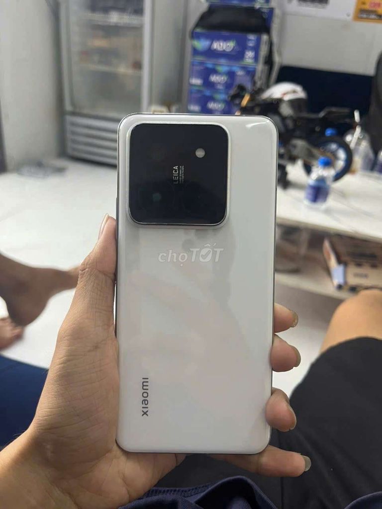Xiaomi Mi 14 Pro Trắng Viền xấu. Mua bán Điện thoại tại Thành phố Dĩ An Bình Dương được đăng bởi Phuc Nguyen hình 1