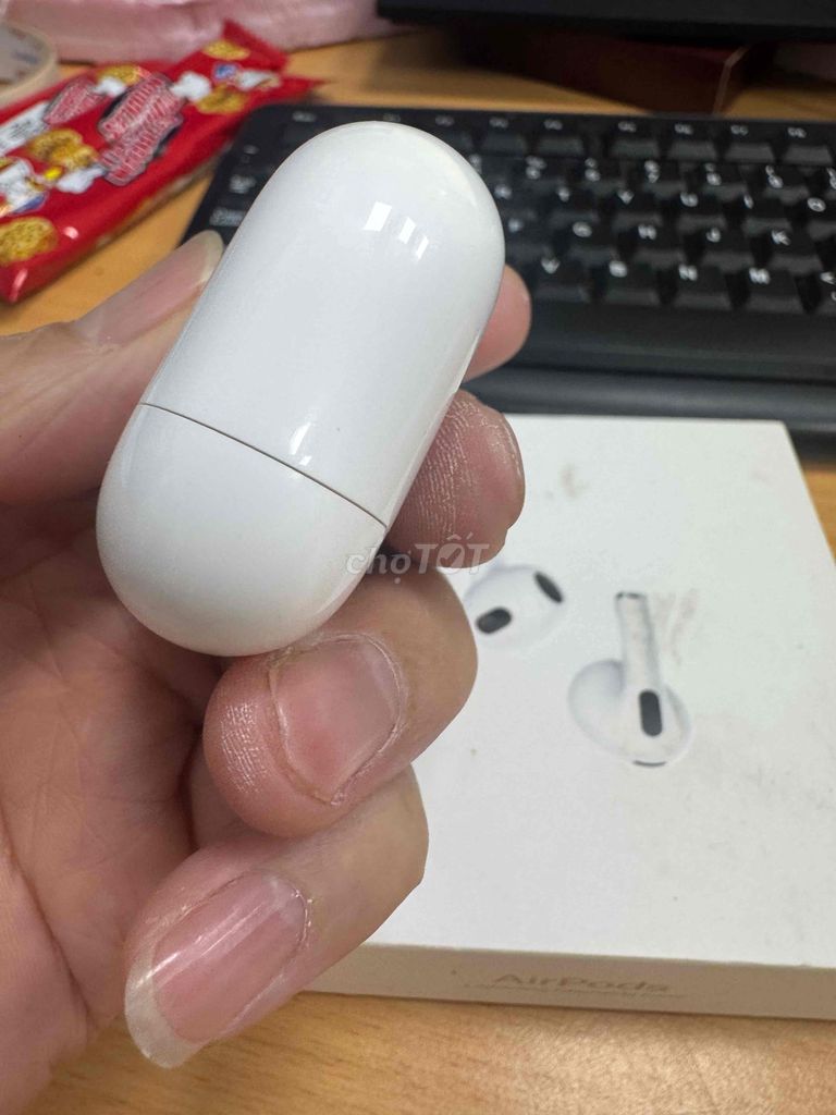 Tai nghe Apple AirPods 3 Trắng. Mua bán Tivi, Âm thanh tại Huyện Trảng Bom Đồng Nai được đăng bởi nguyen minh thanh hình 1