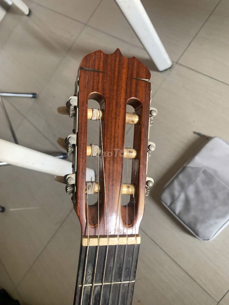 Đàn guitar Ryoji Matsuoka 20 Nâu Gỗ. Mua bán Nhạc cụ tại Quận Tân Phú Tp Hồ Chí Minh được đăng bởi LÊ DIỆU hình 1