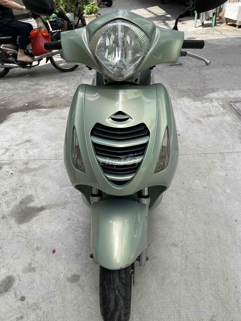 Honda PS 150 xanh cốm nhập khẩu từ Ý biển TP