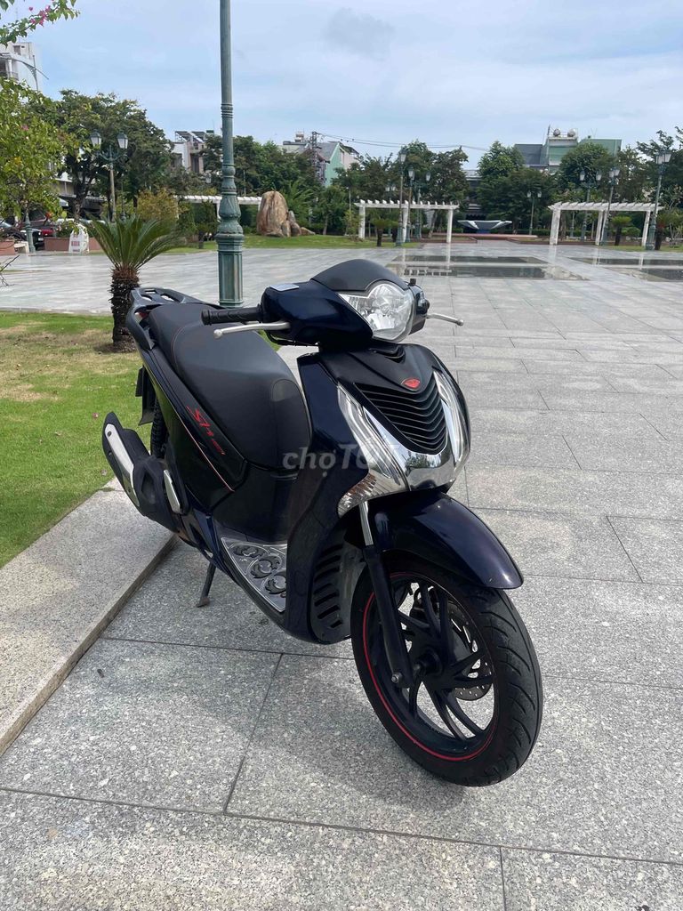 Honda SH150i 2016 Черный Скутер