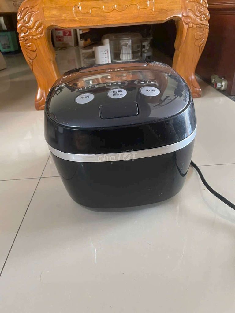 Nồi cơm điện Tiger Cao tần IH 1 lít. Mua bán Bếp, lò, đồ điện nhà bếp tại Huyện An Lão Hải Phòng được đăng bởi Nguyễn Phúc hình 1