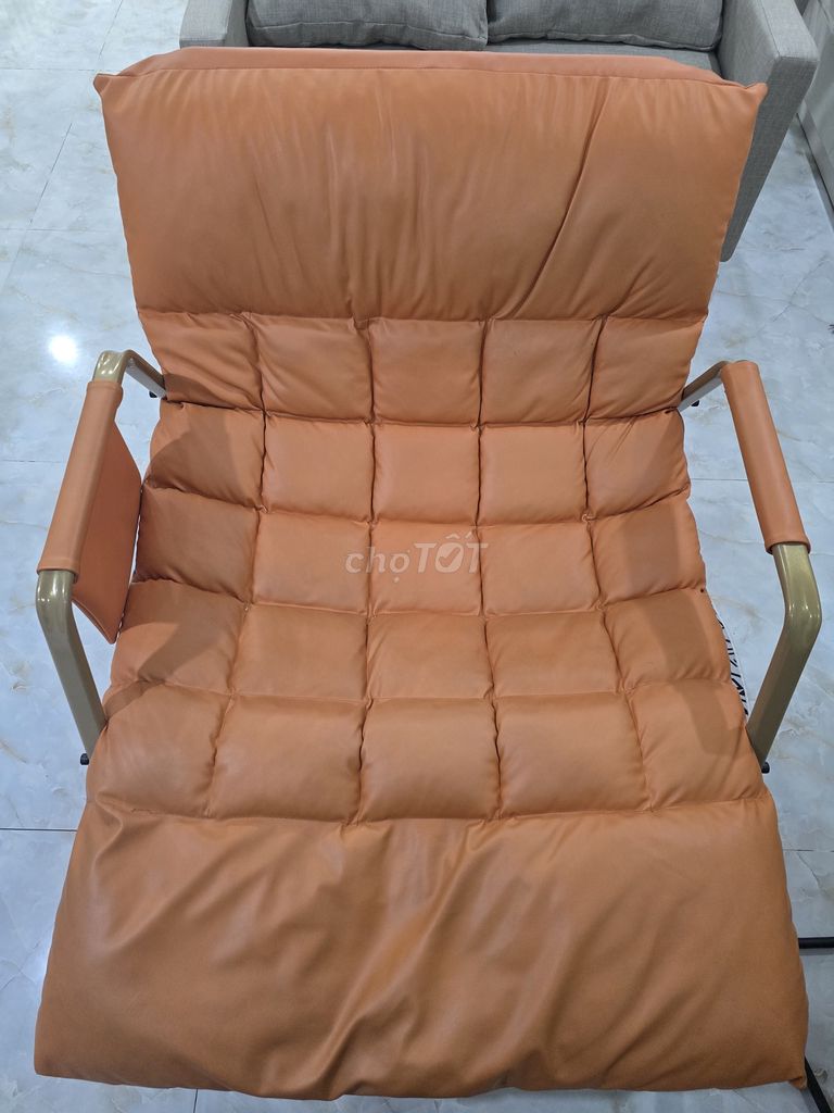 Ghế bập bênh Da Cam Hiện đại Dễ vệ sinh. Mua bán Bàn ghế tại Thành phố Thủ Đức Tp Hồ Chí Minh được đăng bởi Hùng hình 1