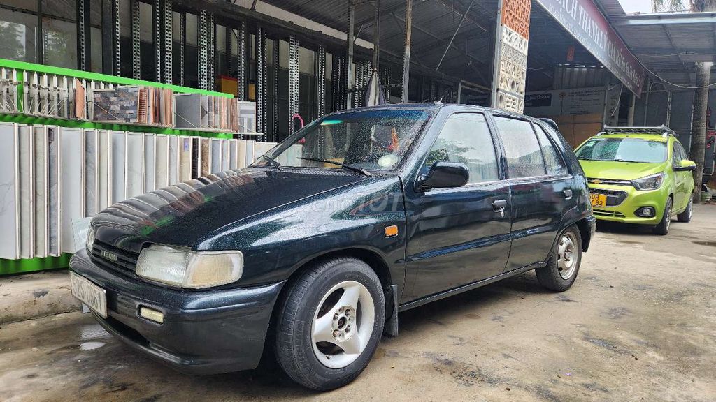 Daihatsu Charade 1991 photo 4