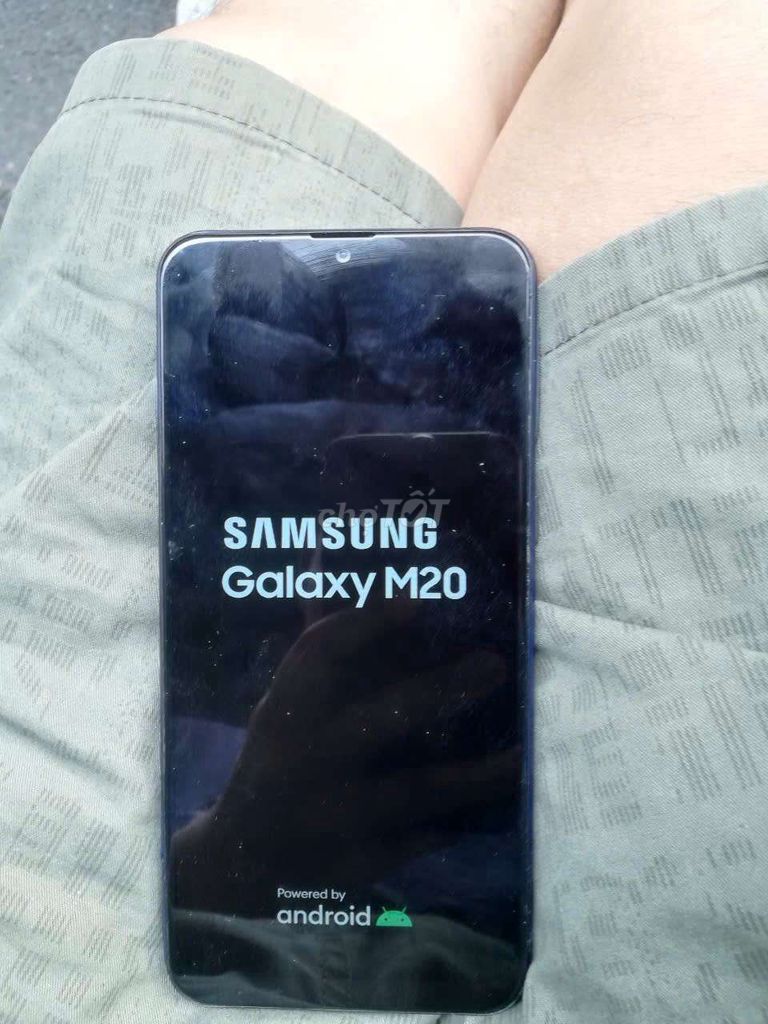 Samsung Galaxy M20 32GB 3GB Pin Trâu. Mua bán Điện thoại tại Quận 6 Tp Hồ Chí Minh được đăng bởi Samsung Galaxy hình 1