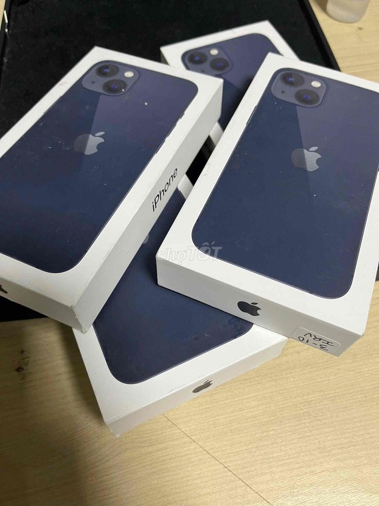 Apple iPhone 13 Mới. Mua bán Điện thoại tại Quận 7 Tp Hồ Chí Minh được đăng bởi T49 Store hình 1